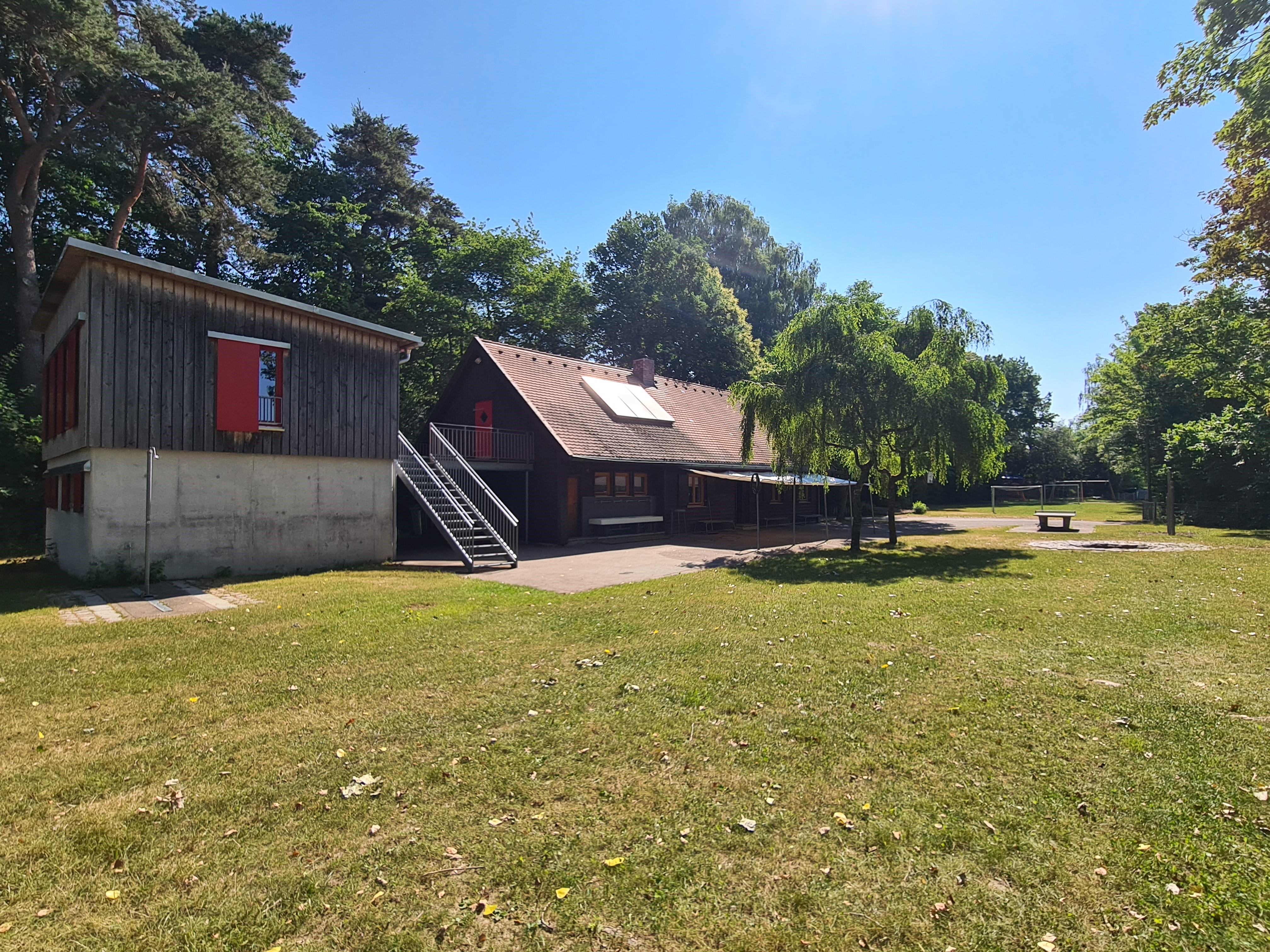 Ainhofen - Aussenansicht Hauptgebäude