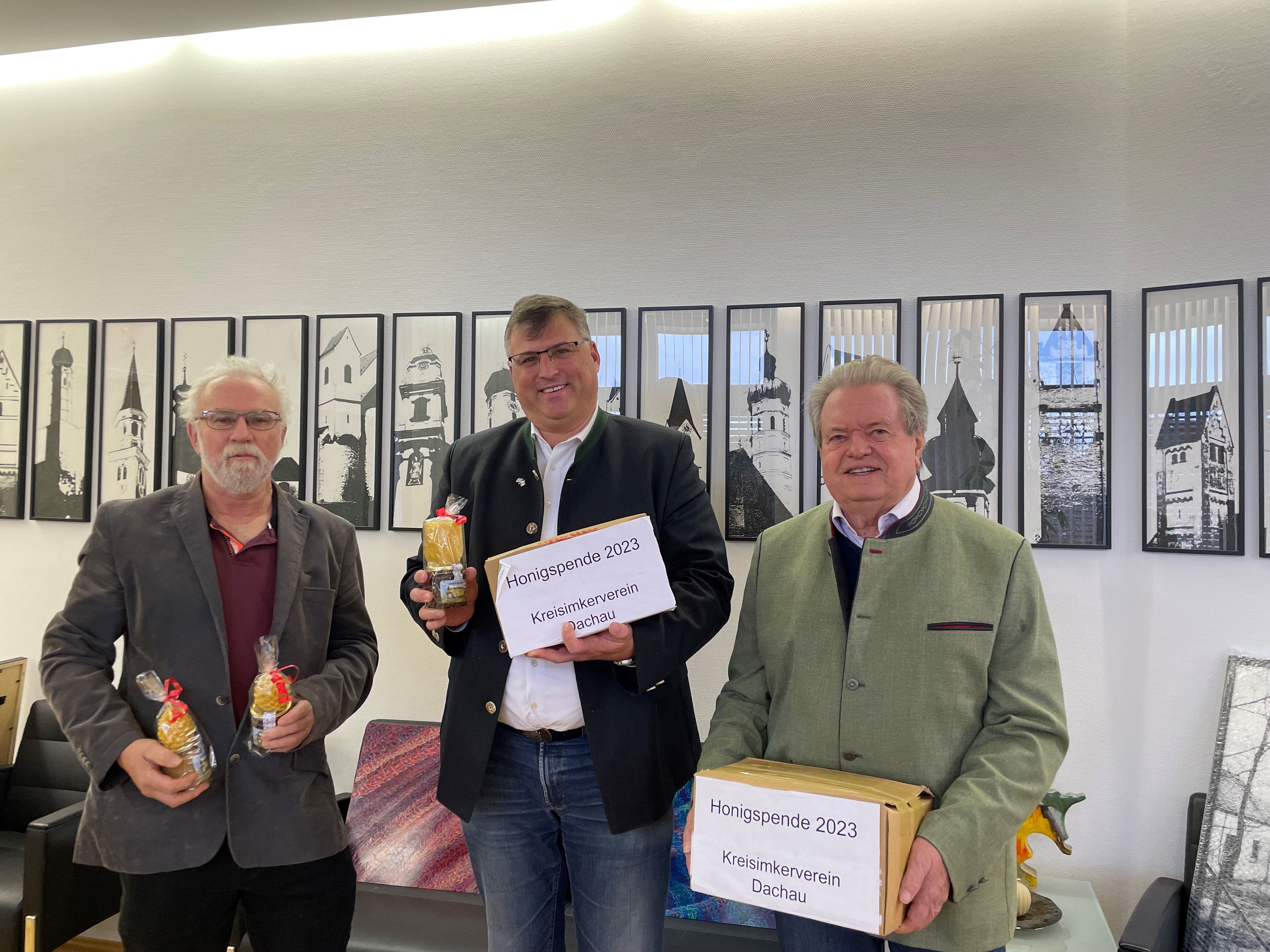 Erfolgreiches Bienenjahr im Landkreis Dachau