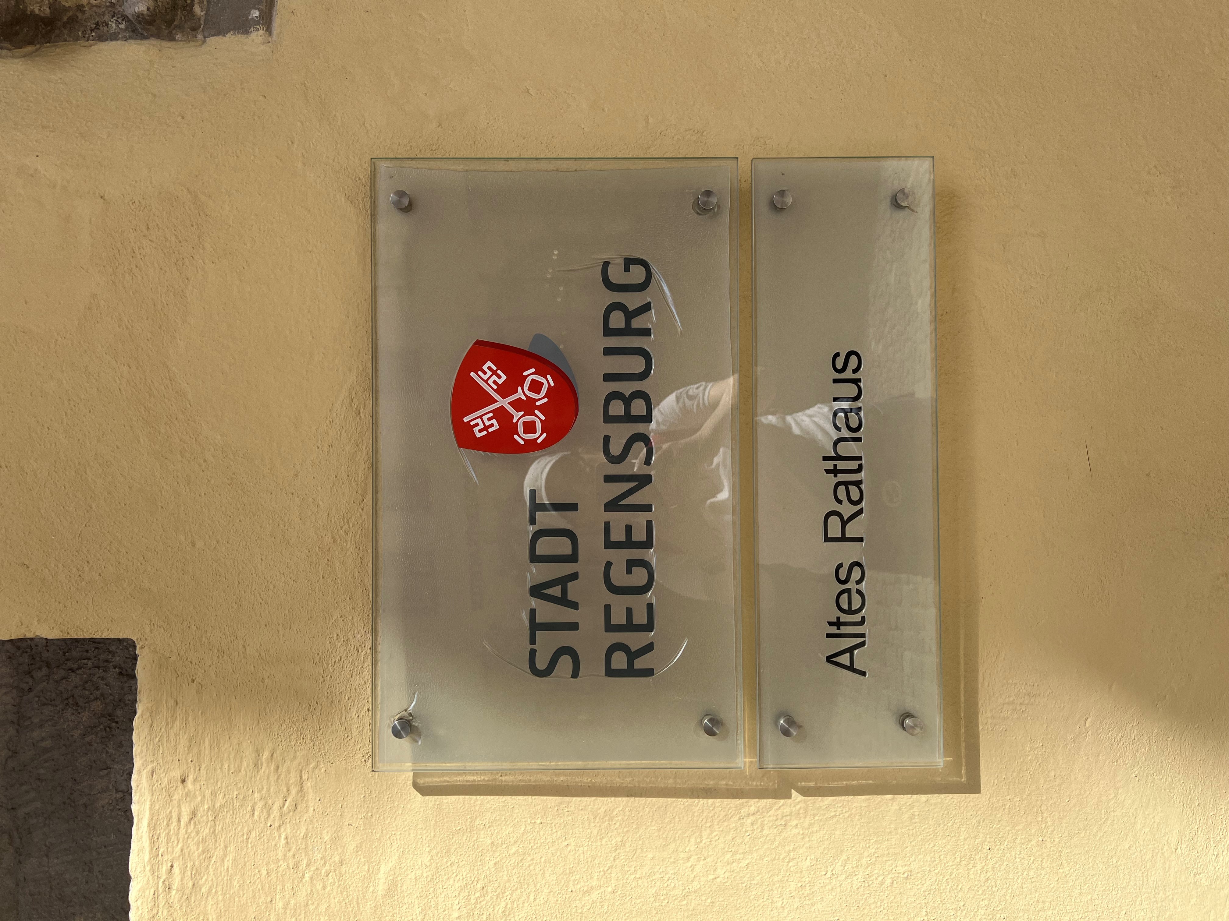 Schild altes Rathaus.jpg