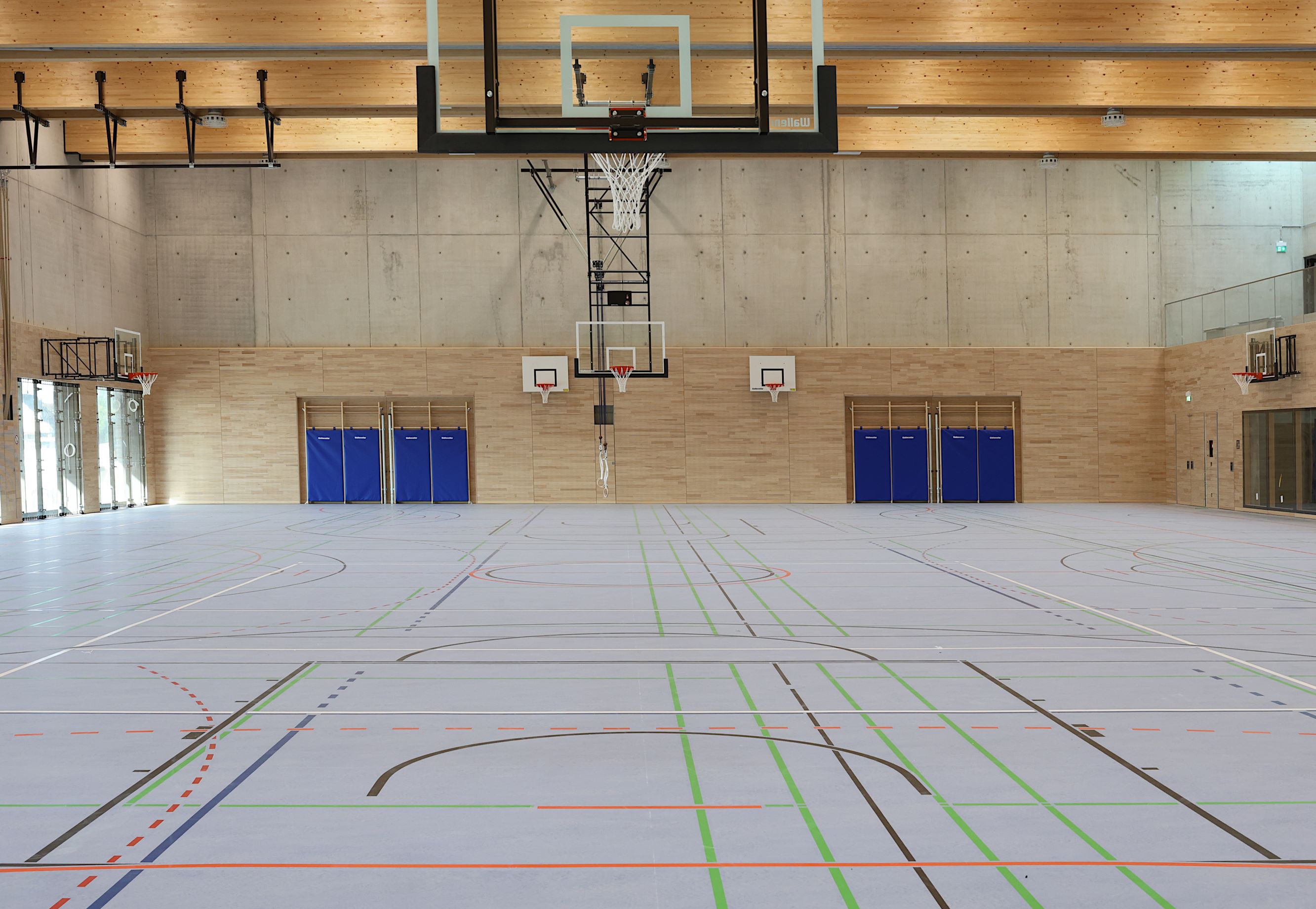Gymnasium Karlsfeld: Turnhalle
