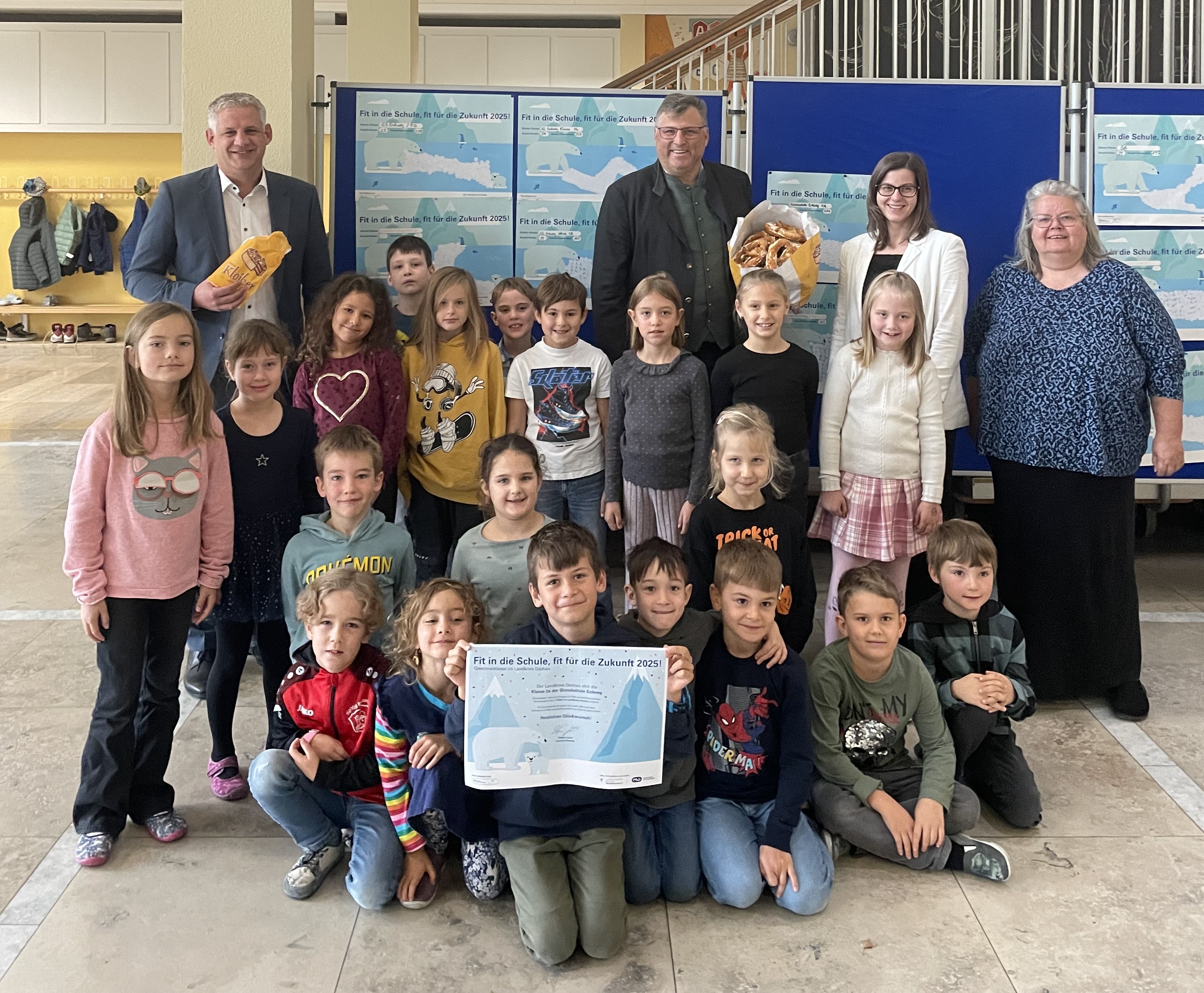 Klasse 2a der Grundschule Erdweg gewinnt Landkreiswertung beim Wettbewerb „Fit in die Schule – fit in die Zukunft“