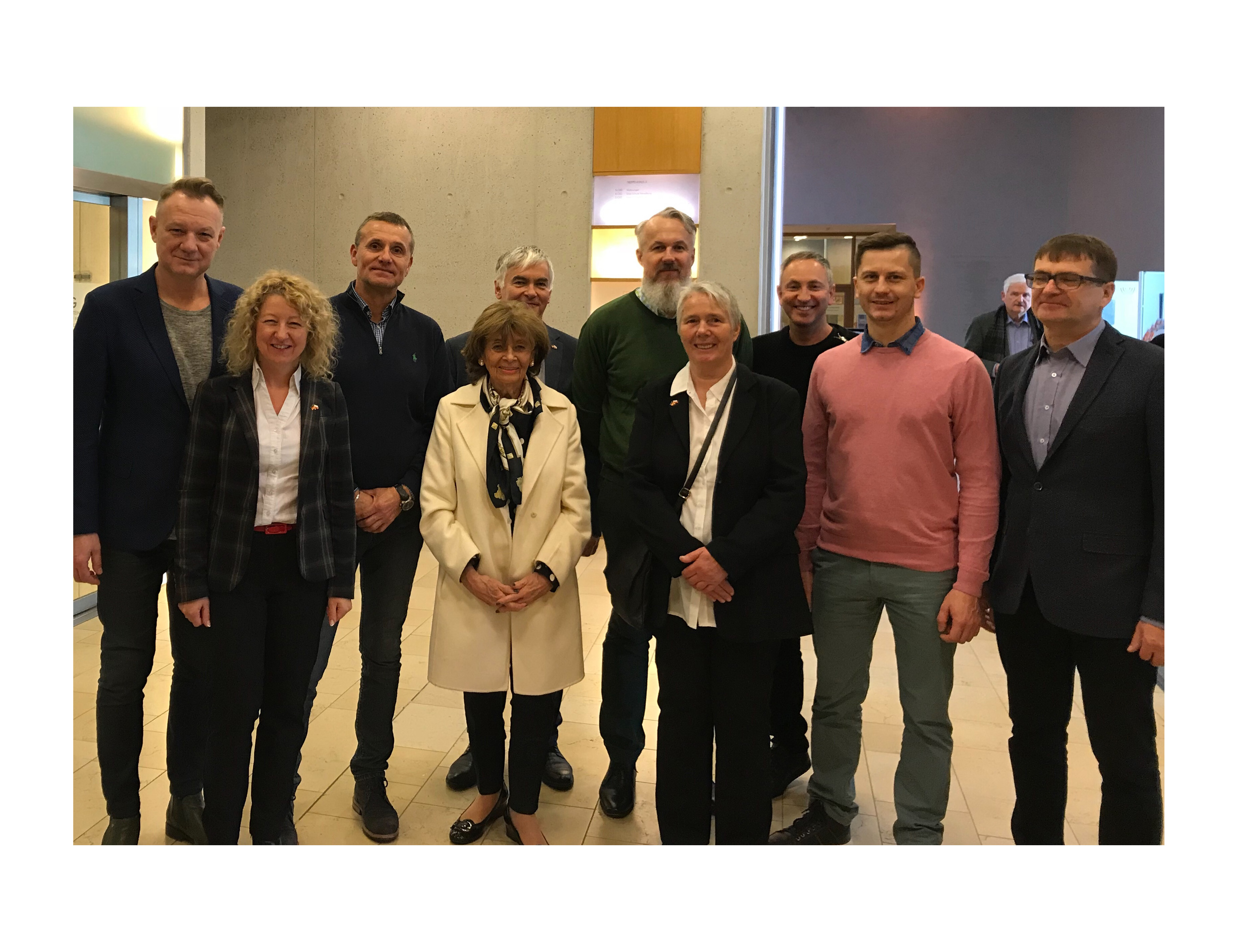 Delegation des Partnerlandkreises besucht die Israelische Kultusgemeinde München und Oberbayern