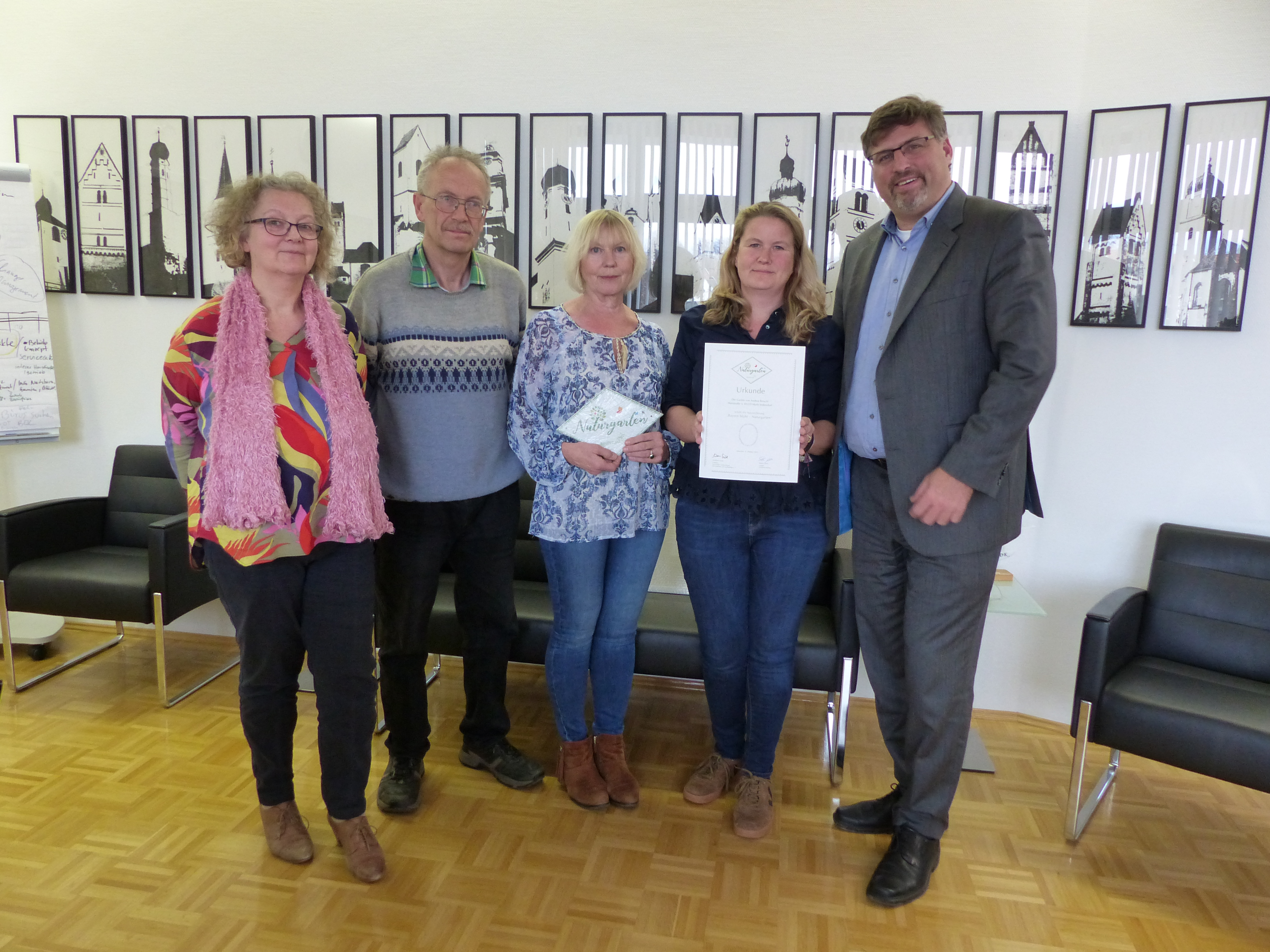 Erster zertifizierter Naturgarten im Landkreis Dachau