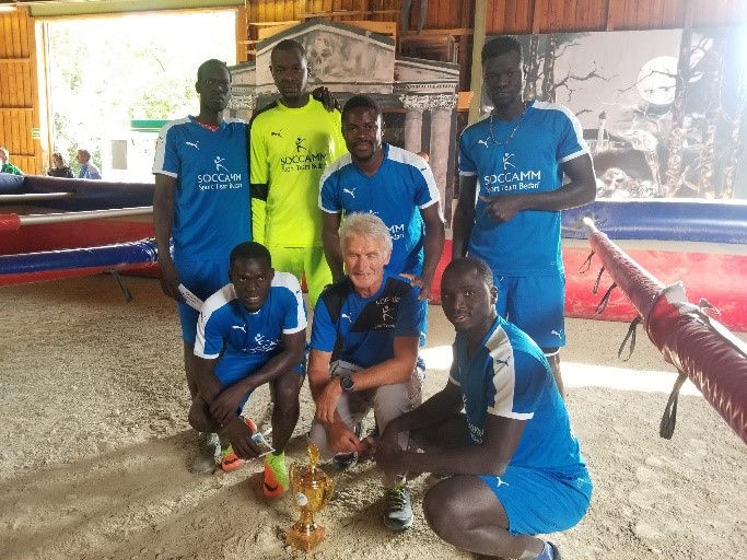 Gruppenfoto mit einigen teilnehmenden Sportlern