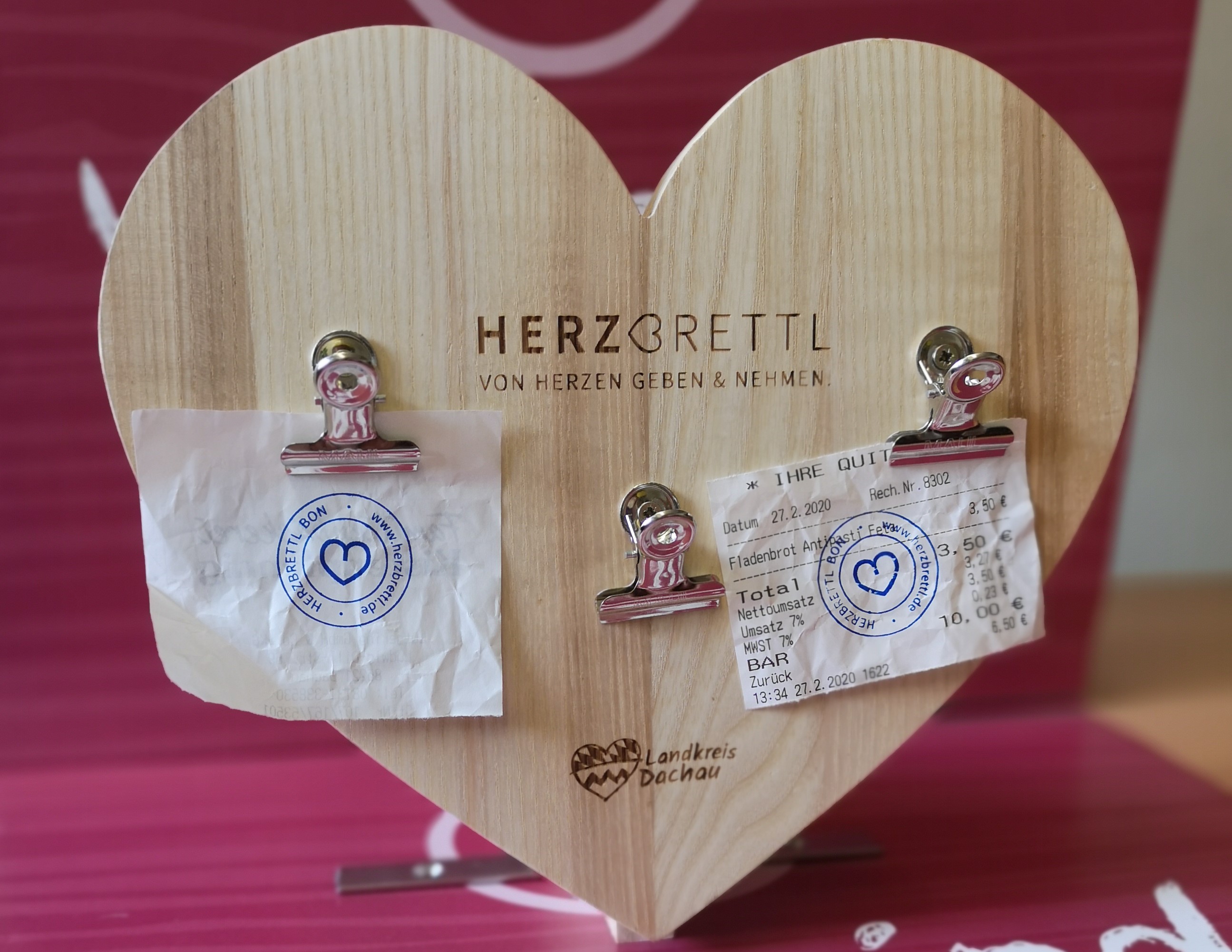 Von Herzen geben und nehmen – Aktion Herzbrettl ist gut angelaufen