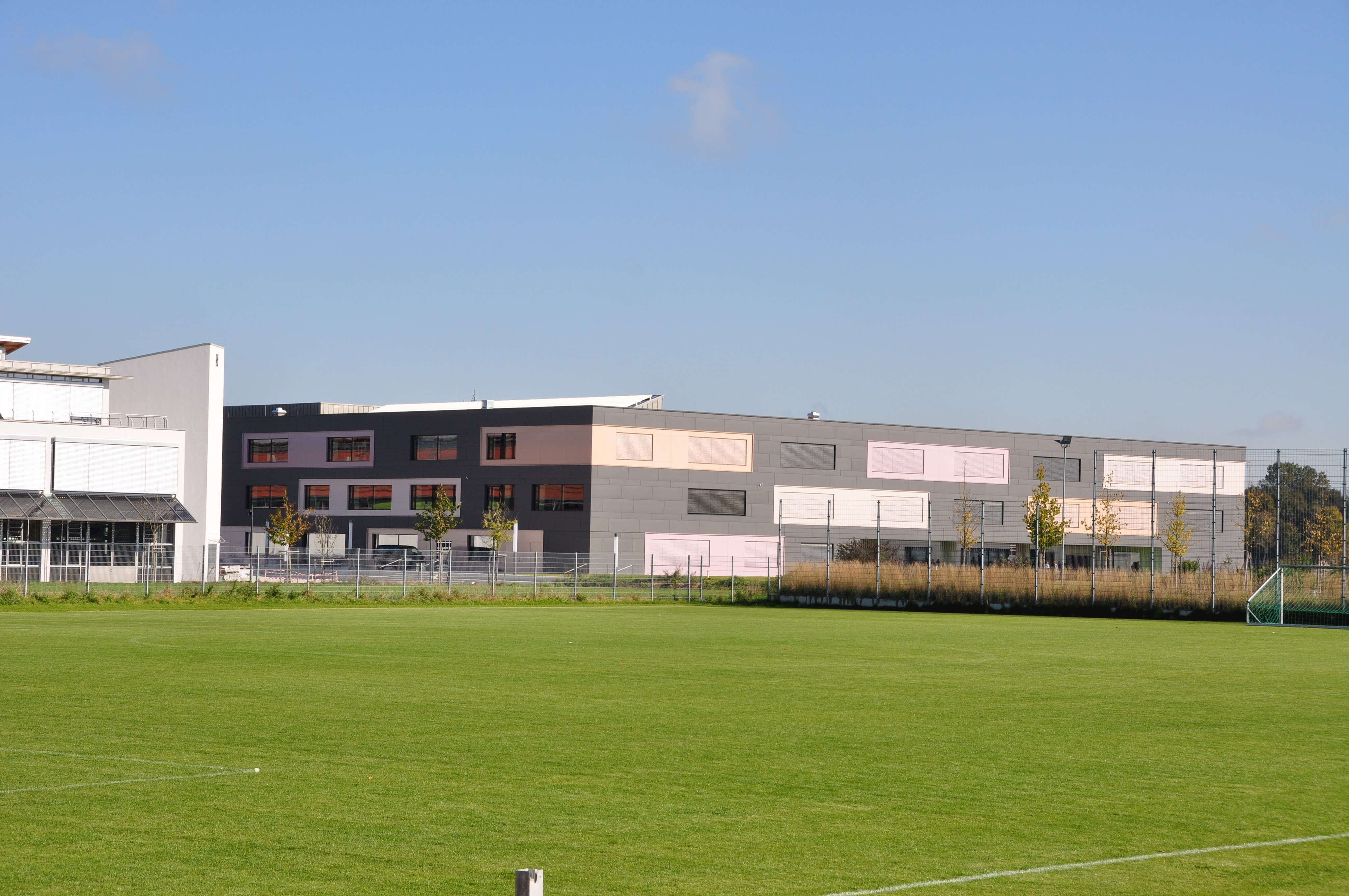 Dr.-Josef-Schwalber-Realschule – Sanierung der Beleuchtung im Erdgeschoss  