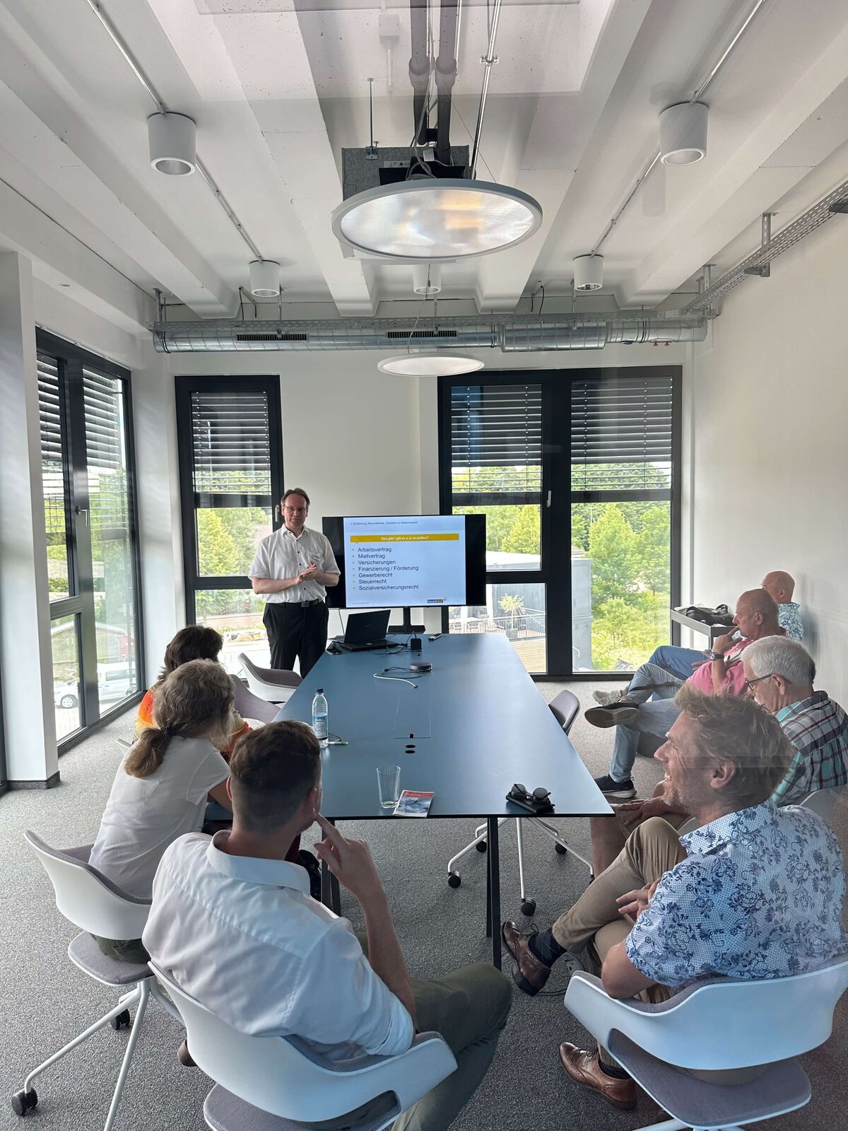 Harald Hof beim Gründerseminar