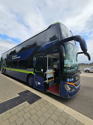 Bild vergr&ouml;&szlig;ern: Doppeldecker Bus im MVV Design