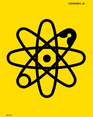 Schwarzes stilisiertes Atom-Symbol auf gelbem Hintergrund mit dem Schriftzug ‚CHERNOBYL 40‘ oben rechts.