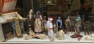 DIY -Krippe gestaltet von geflüchteten Menschen