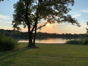 Bild vergr&ouml;&szlig;ern: Abenddämmerung am Karlsfelder See