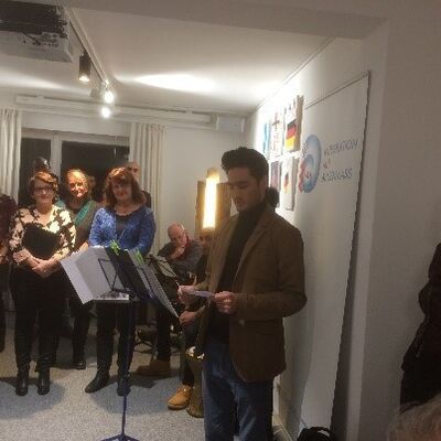 Bild vergr&ouml;&szlig;ern: Ausstellung im Dachauer Forum: Redner