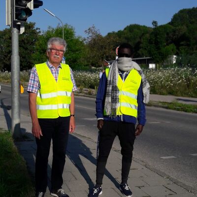 Bild vergr&ouml;&szlig;ern: Schulweghelfer_3