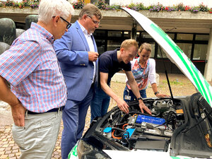 Bild vergr&ouml;&szlig;ern: e-REVOLT Testfahrt