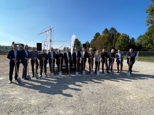 Bild vergr&ouml;&szlig;ern: Grundsteinlegung Gymnasium Röhrmoos