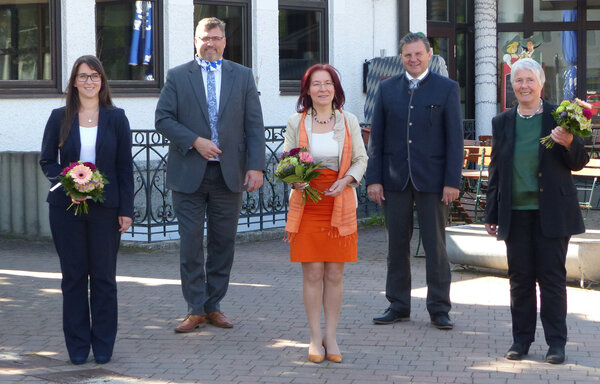 Bild vergr&ouml;&szlig;ern: Der Landrat und seine Stellvertreter