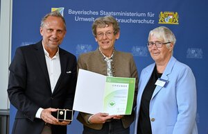 Bild vergr&ouml;&szlig;ern: Ehrung Karcher