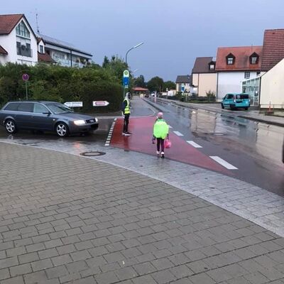 Bild vergr&ouml;&szlig;ern: Schulweghelfer_4