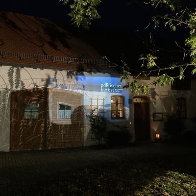 Bild vergr&ouml;&szlig;ern: Pipinsried Rossstall 4