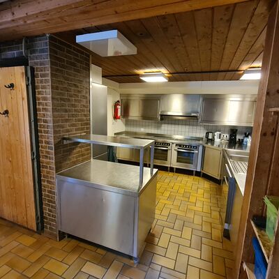 Bild vergr&ouml;&szlig;ern: Ainhofen - Küche