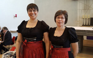 Bild vergr&ouml;&szlig;ern: Foto der Sängerinnen