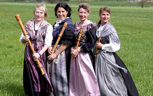 Bild vergr&ouml;&szlig;ern: Prielbergmusi Flötenquartett