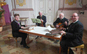 Bild vergr&ouml;&szlig;ern: Schlossbergmusi